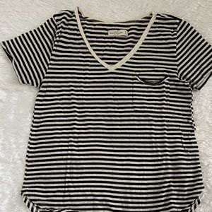 Abercrombie stripped t-shirt